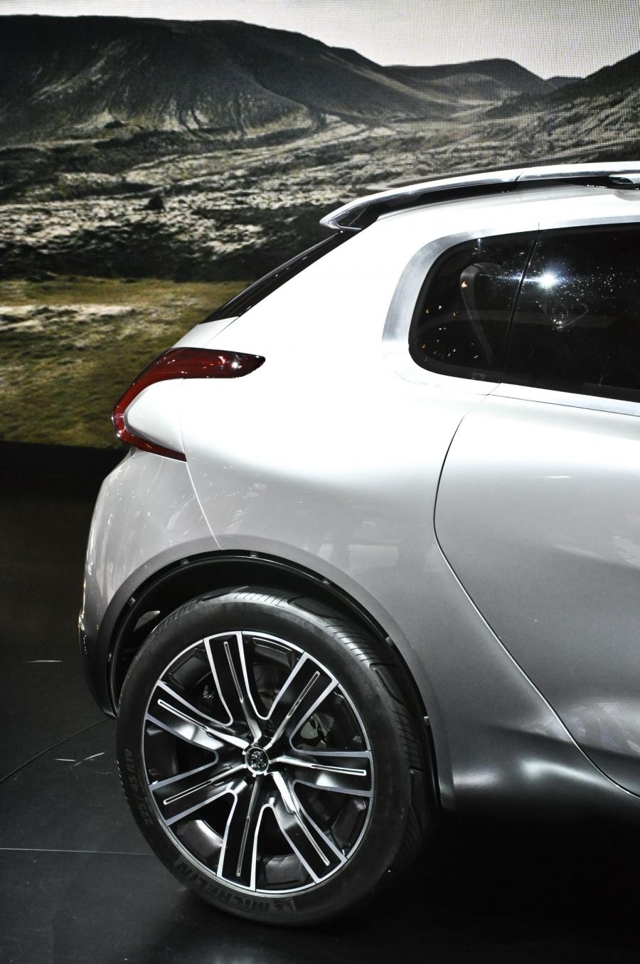  Peugeot HR1 Concept 2010 года  (фото 87 из 125)